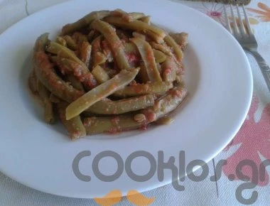 Η συνταγή της ημέρας: Φασολάκια λαδερά με θρούμπι